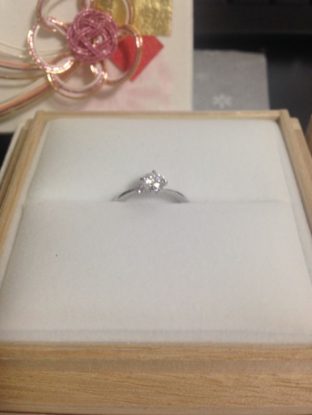 憧れの、ピンクダイヤ付きの婚約指輪！