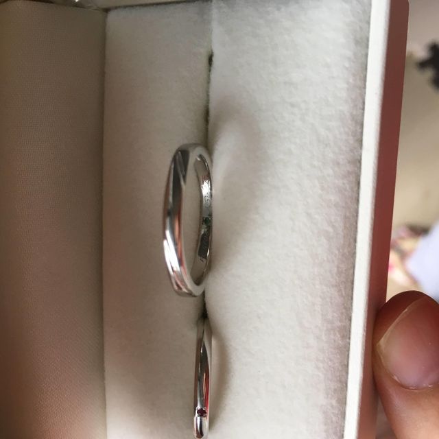 新郎は石が見えると恥ずかしいと言って内側にｗ