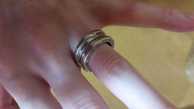 ブルガリの指輪（⌒_⌒）大好きな旦那様から。