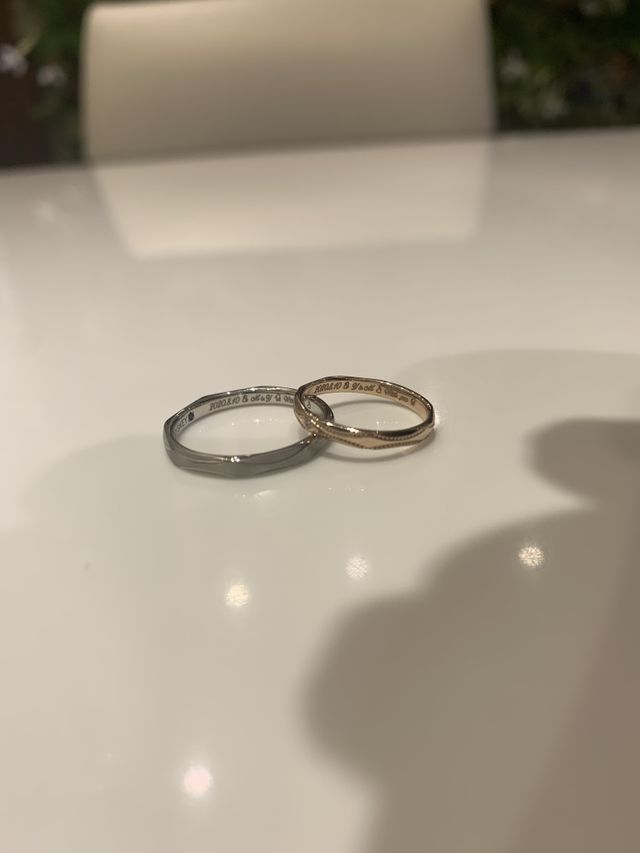 記念日、イニシャル、メッセージの刻印