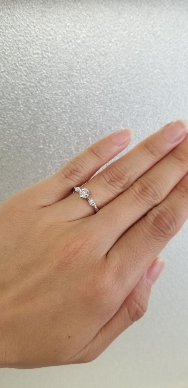 着用時指にしっくりとくる感じがしました