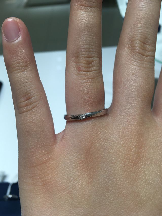 シンプルなリング