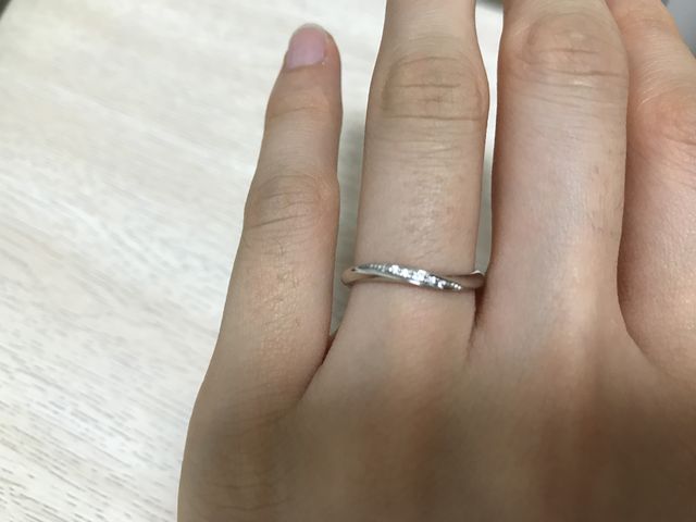 シンプルでつけやすいです