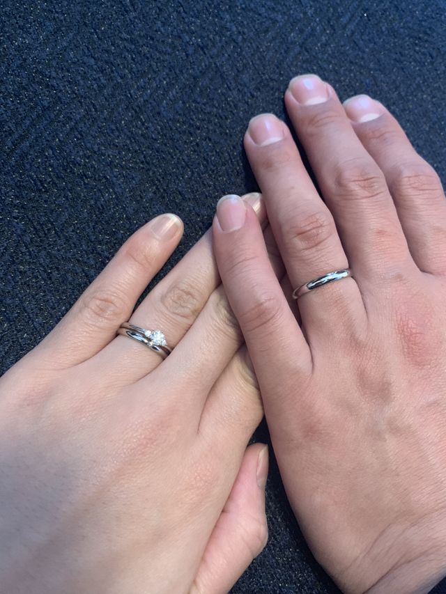 なじみが良くてとても付けやすいです。