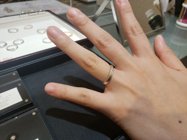 恋風デザインの女性です。