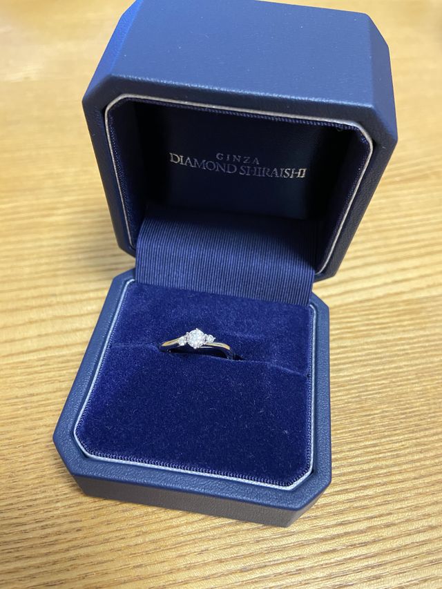 カラーDの2.8ctリング、トリプルエクセレントカット