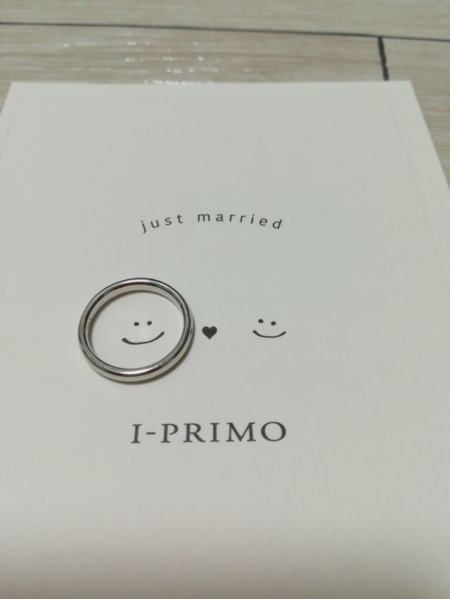 購入時に頂戴したポストカードに乗せて撮った写真です。