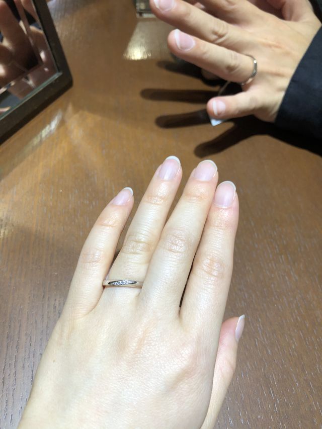 ストレートの指輪をつけてみました。