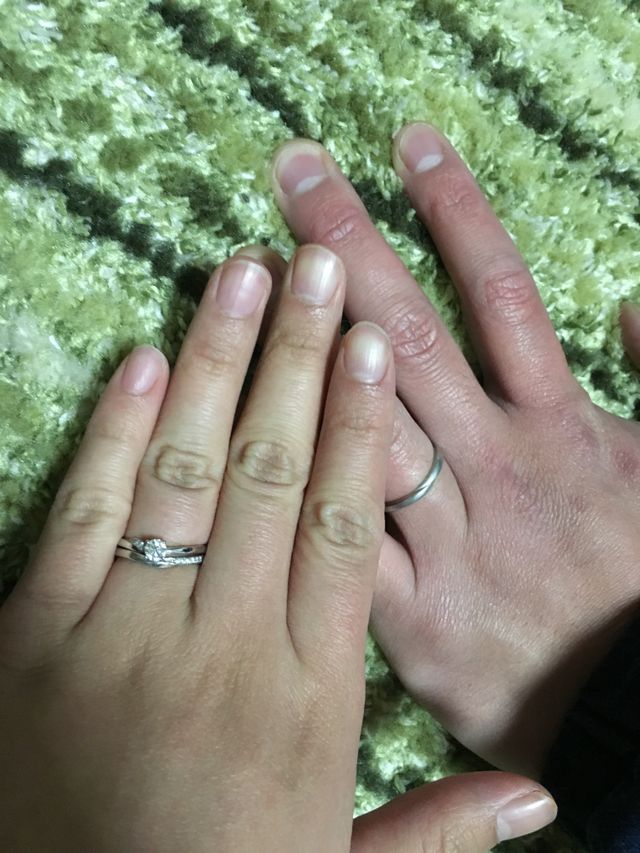 結婚指輪と婚約指輪です。