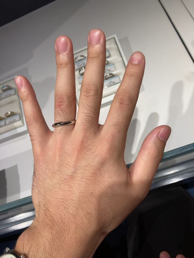 彼が15号（写真）、私が5号のものを購入しました。