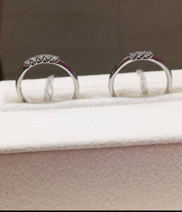 ダイヤモンドの素敵なリング