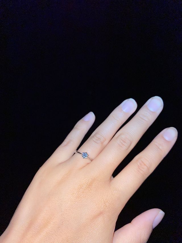 海でプロポーズされた時にもらいました