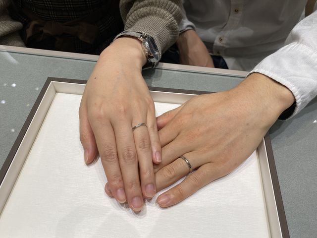 シンプルなデザインで普段使いもしやしい。