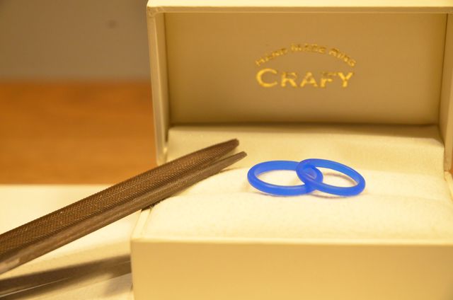 この蝋的な物を削って後日これが型になるそうです。