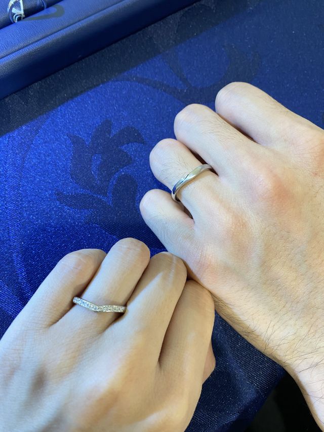 店舗での試着画です。