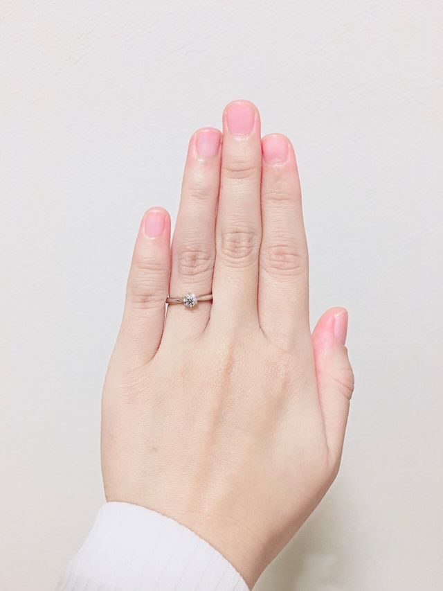 シンプルな人粒ダイヤがお気に入りです