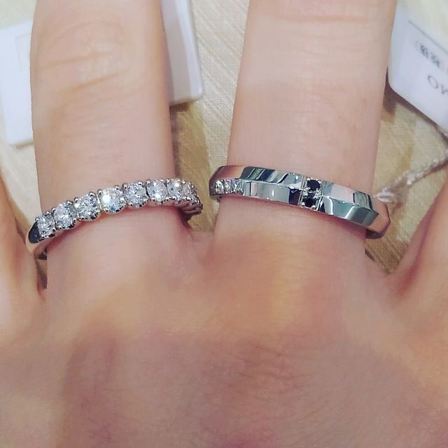 ハーフエタニティと、ブラックダイヤ