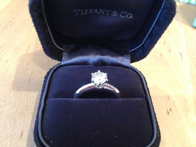 一粒ダイヤの婚約指輪