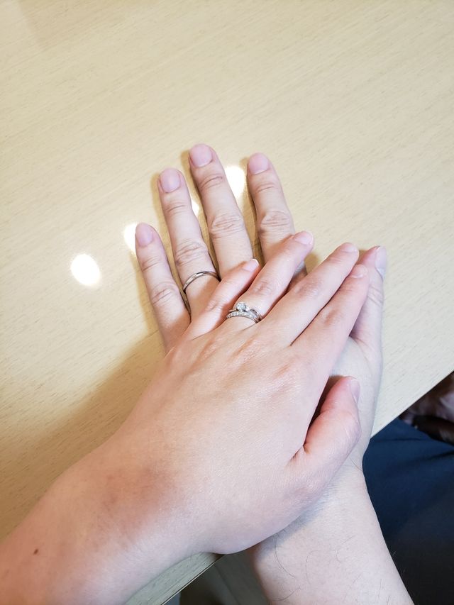 婚約指輪と重ね付け
