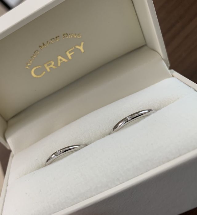 ボックスに指輪が入っている状態