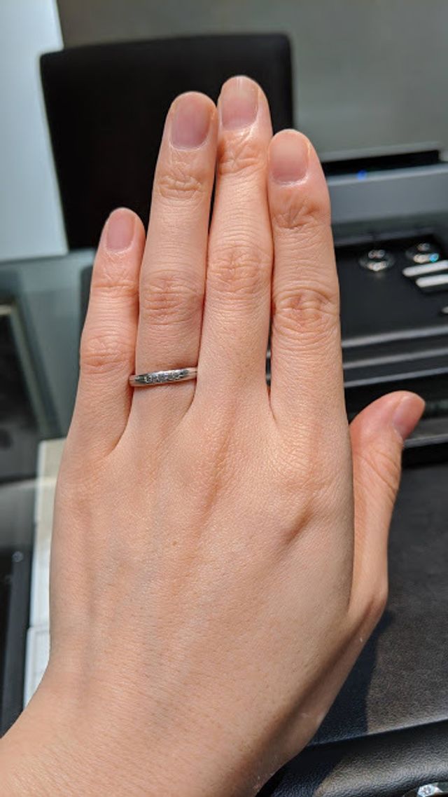 丸く優しい印象です。