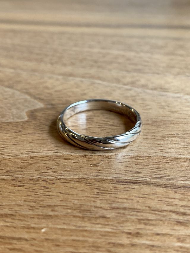 故郷出雲に鎮座する 出雲大社 大しめ縄を彷彿とさせるデザイン