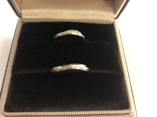 ペアリングを購入しました。
シンプルなデザインです