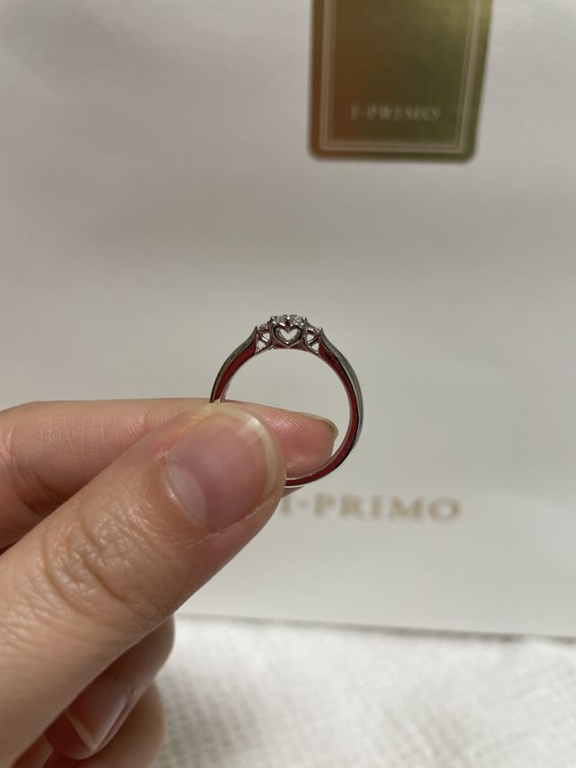 横からみるとハートになってます！