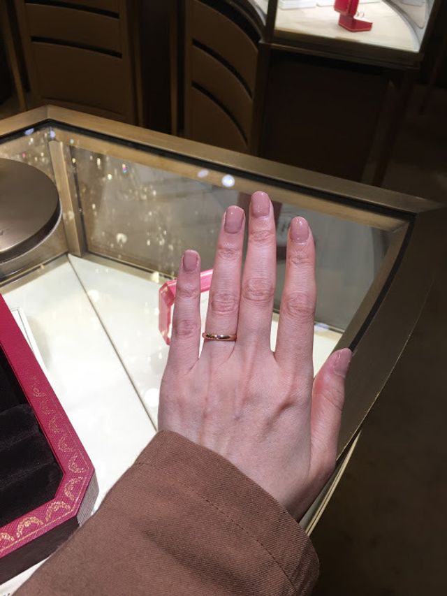 一粒ダイヤの1895ウェディングリングです。