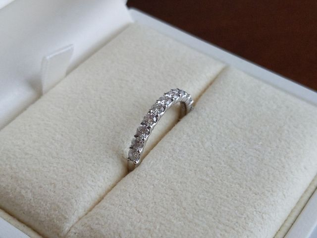 ハーフエタニティリング