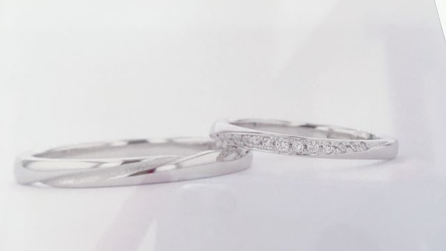 指輪受け取り時に店舗からプレゼントしていただいた写真です。