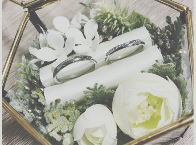 ユノーとアルテミシア、素敵な指輪を購入させていただきました。