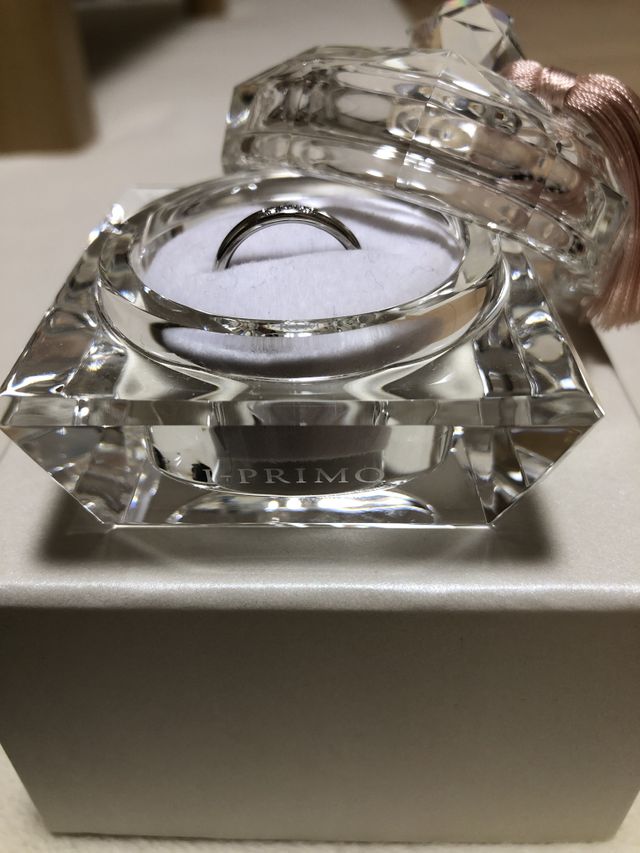 限定のクリスタルリングケースがお気に入りです。