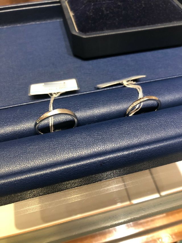 女性(右)Bouquet
男性(左)ShiningFlow