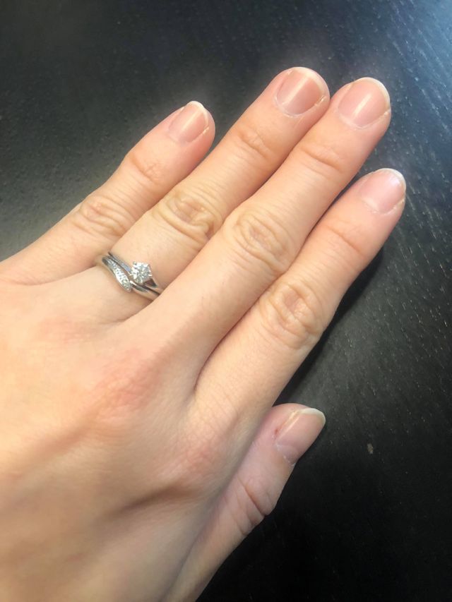 結婚指輪と重ねづけ時