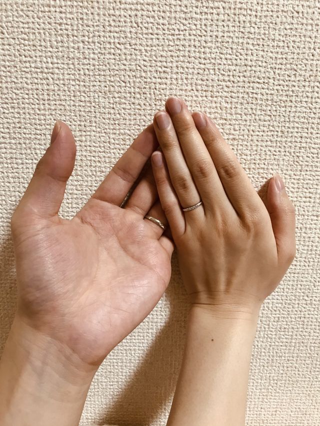 指輪着用時の写真です