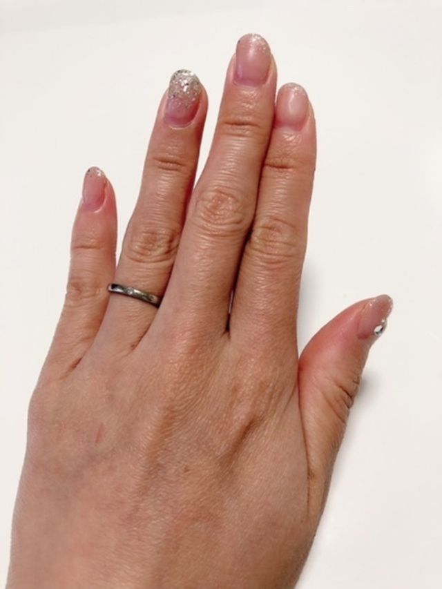 カルティエのバレリーナ。ダイヤが１つ付いているタイプです⭐︎