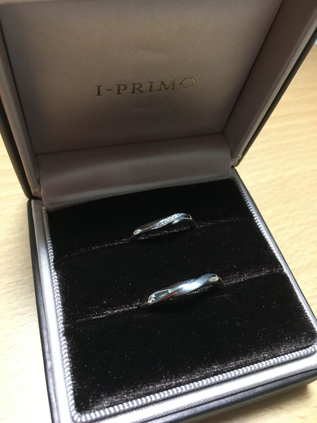 指輪とボックスの写真