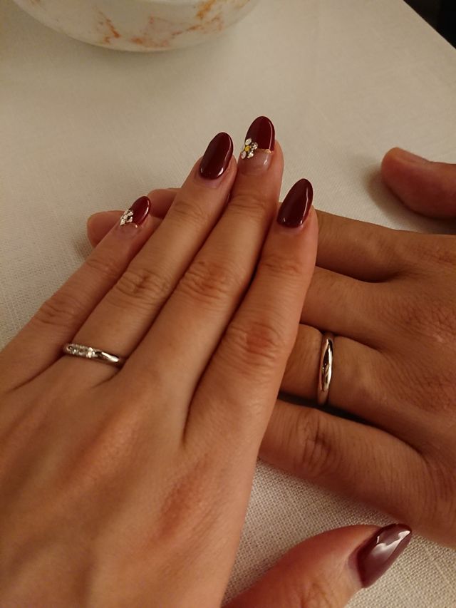 買ってから入籍日まで未開封のまま楽しみにしていました。