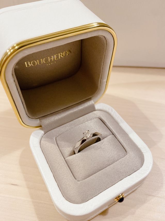 アームのカットが素晴らしいです