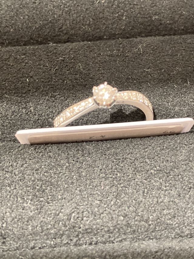 キラキラ美しいです