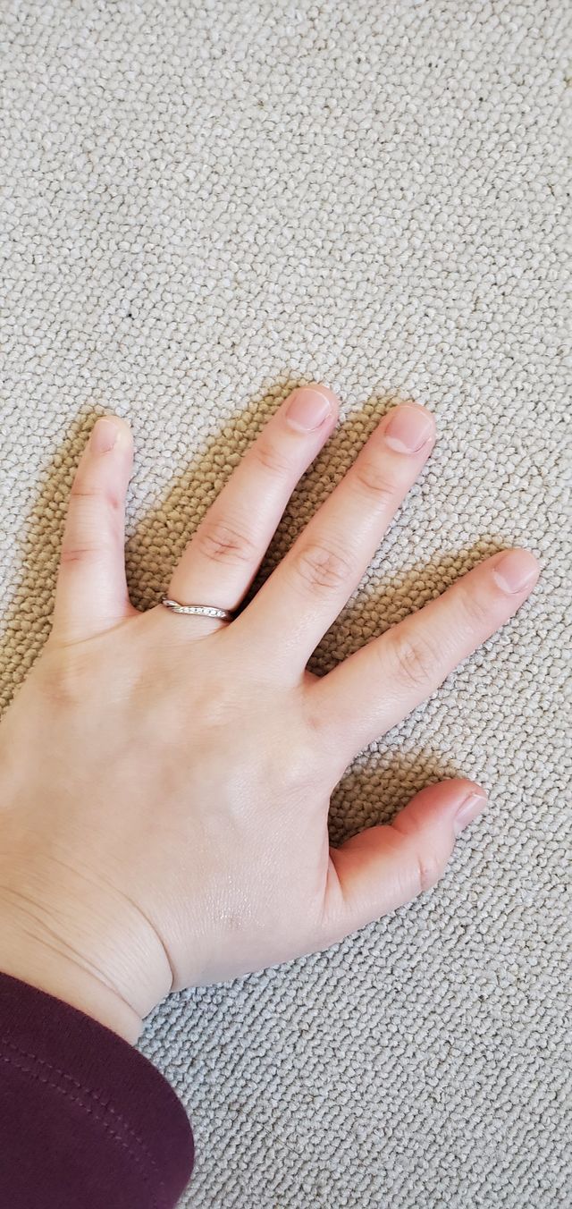 V字を選びました