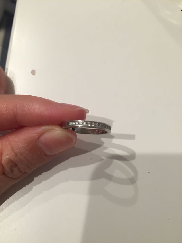 ハーフエタニティ