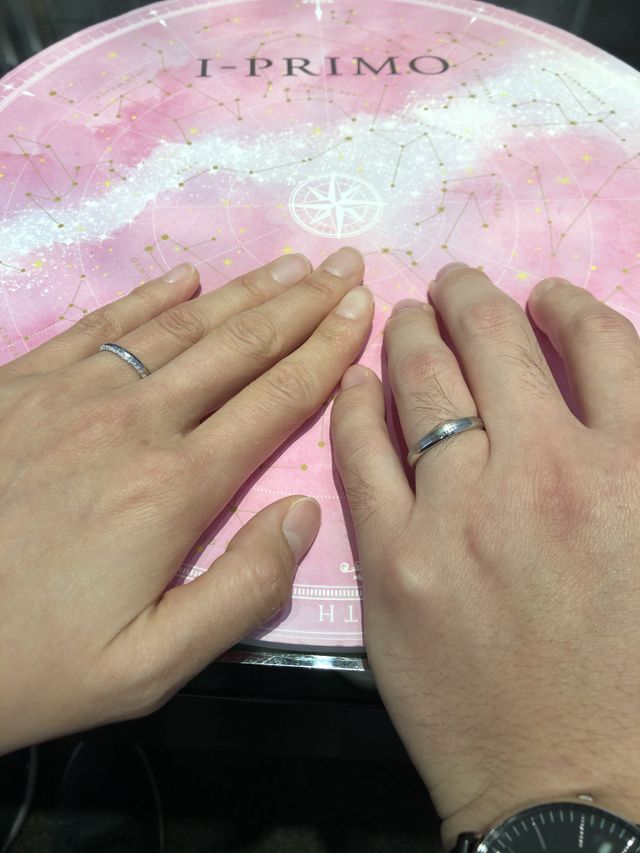 お店で二人にしてもらいつけました。