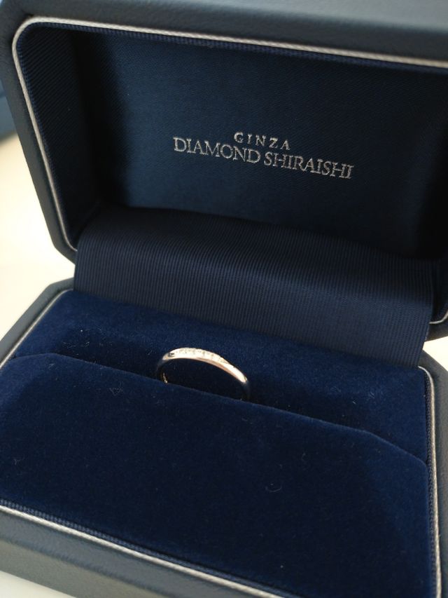 中央のダイヤがグラデーションになっているところがお気に入り♡