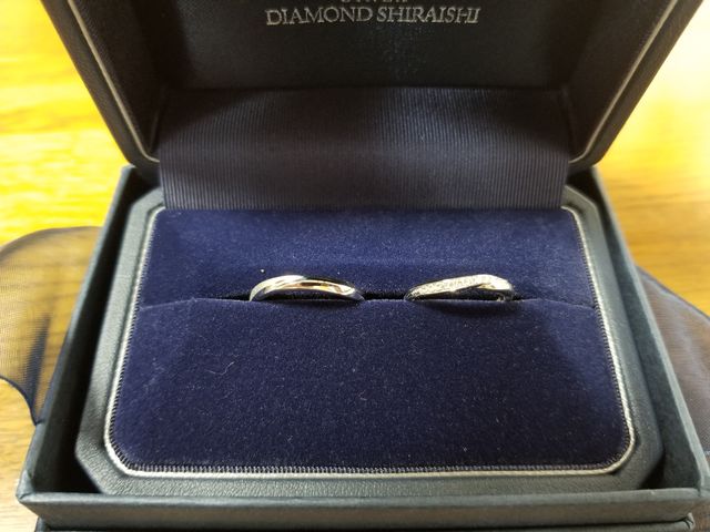 色々な指輪を着けさせて頂き気に入った物を購入出来ました。