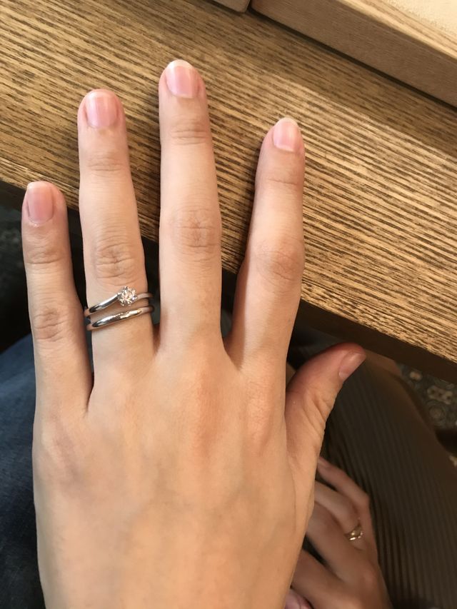 一石ダイヤモンドのエンゲージリング。