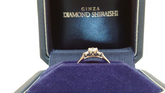 ブーケロココというシリーズで、ストレートラインです。