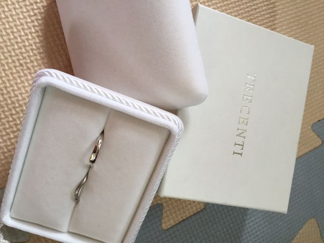 白い箱が可愛いです♪