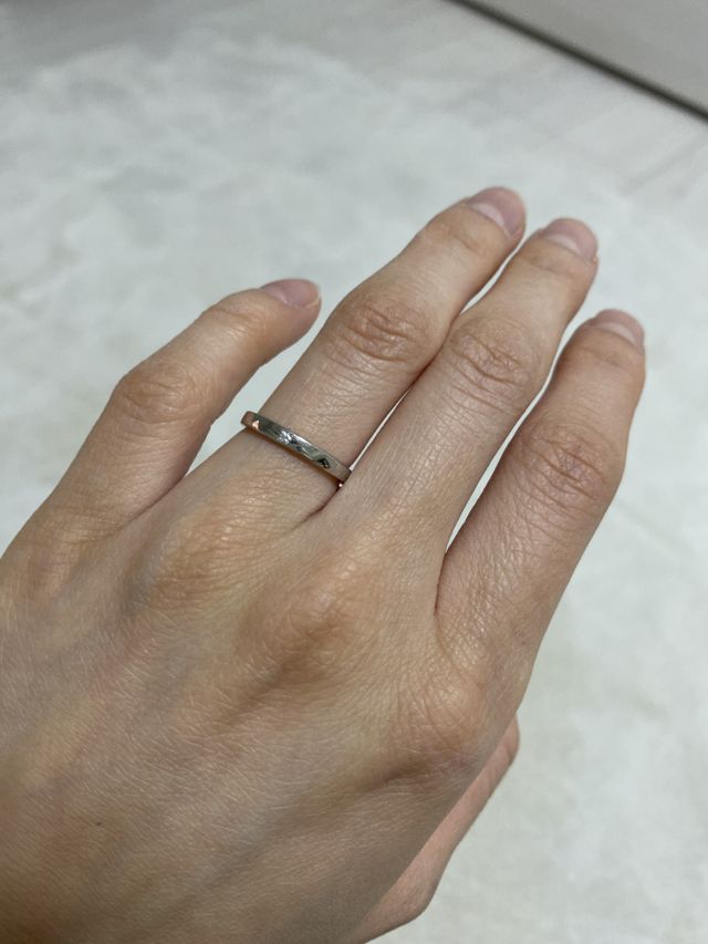 真ん中にダイアを入れました。